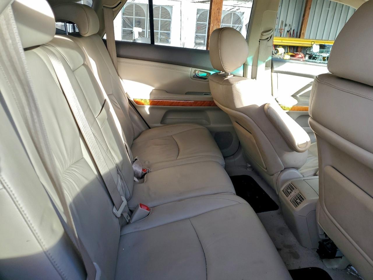 2005 LEXUS Rx 330