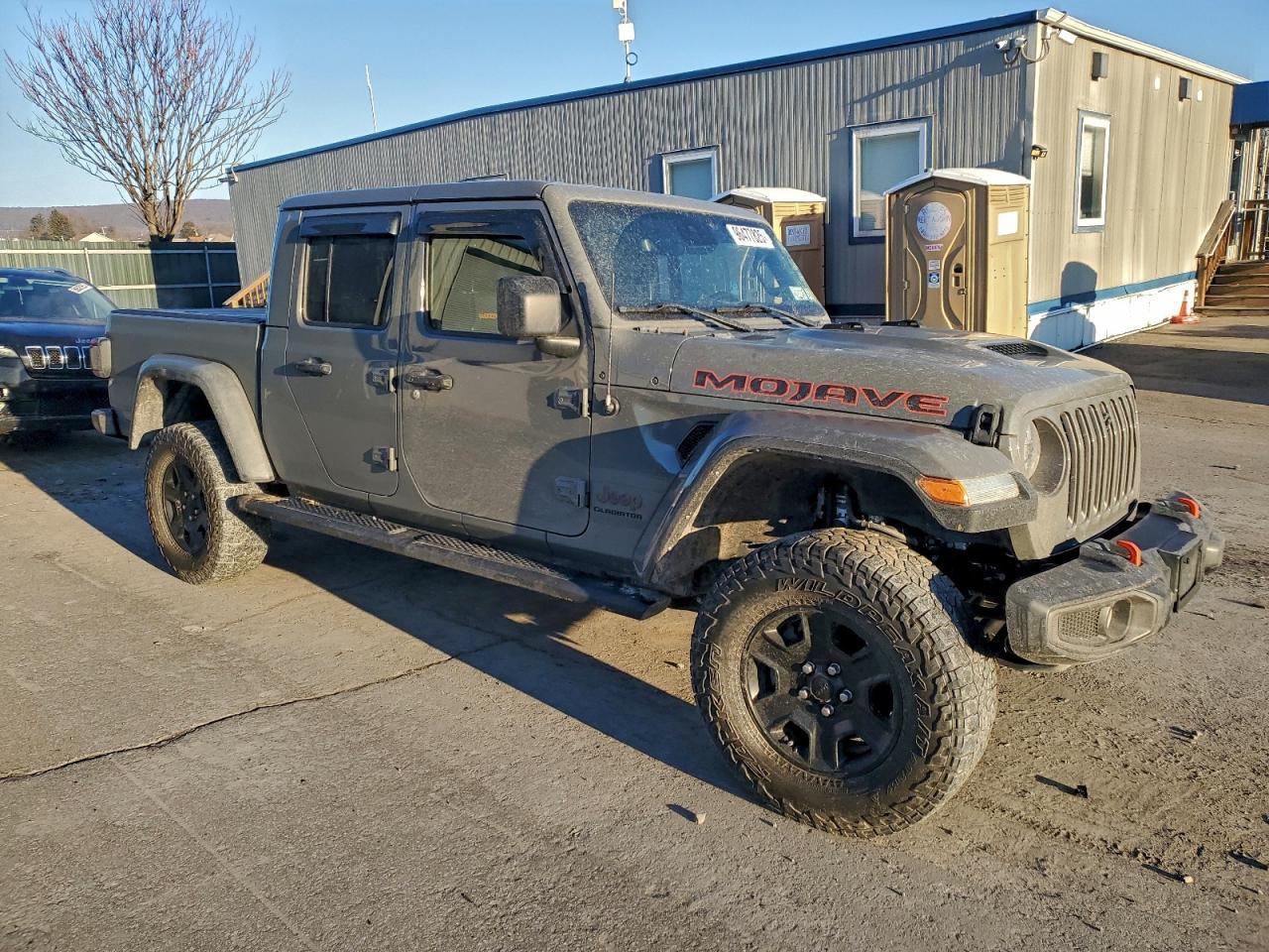 2022 JEEP Gladiator