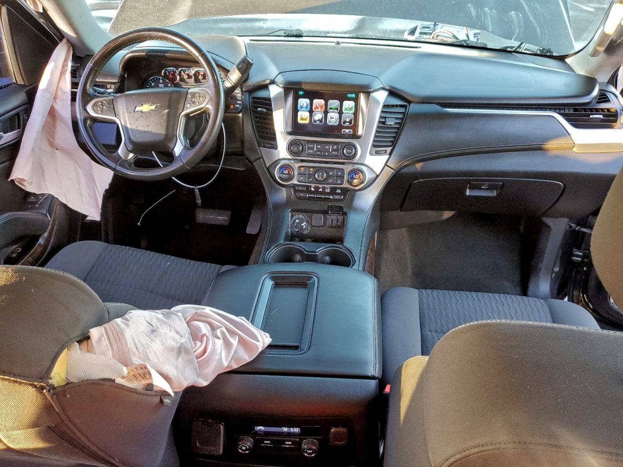 2017 CHEVROLET Suburban