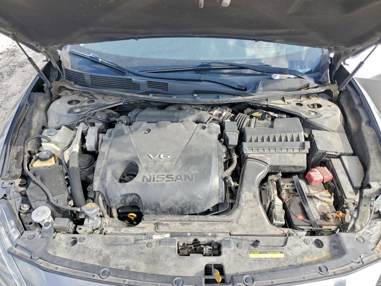 2016 NISSAN Maxima