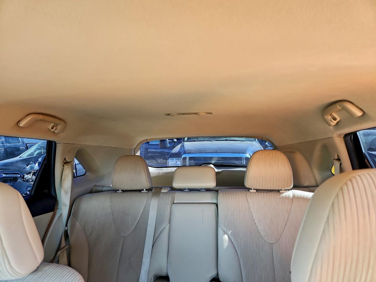 2011 TOYOTA VENZA