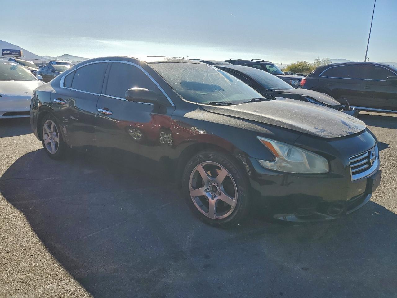 2013 NISSAN Maxima