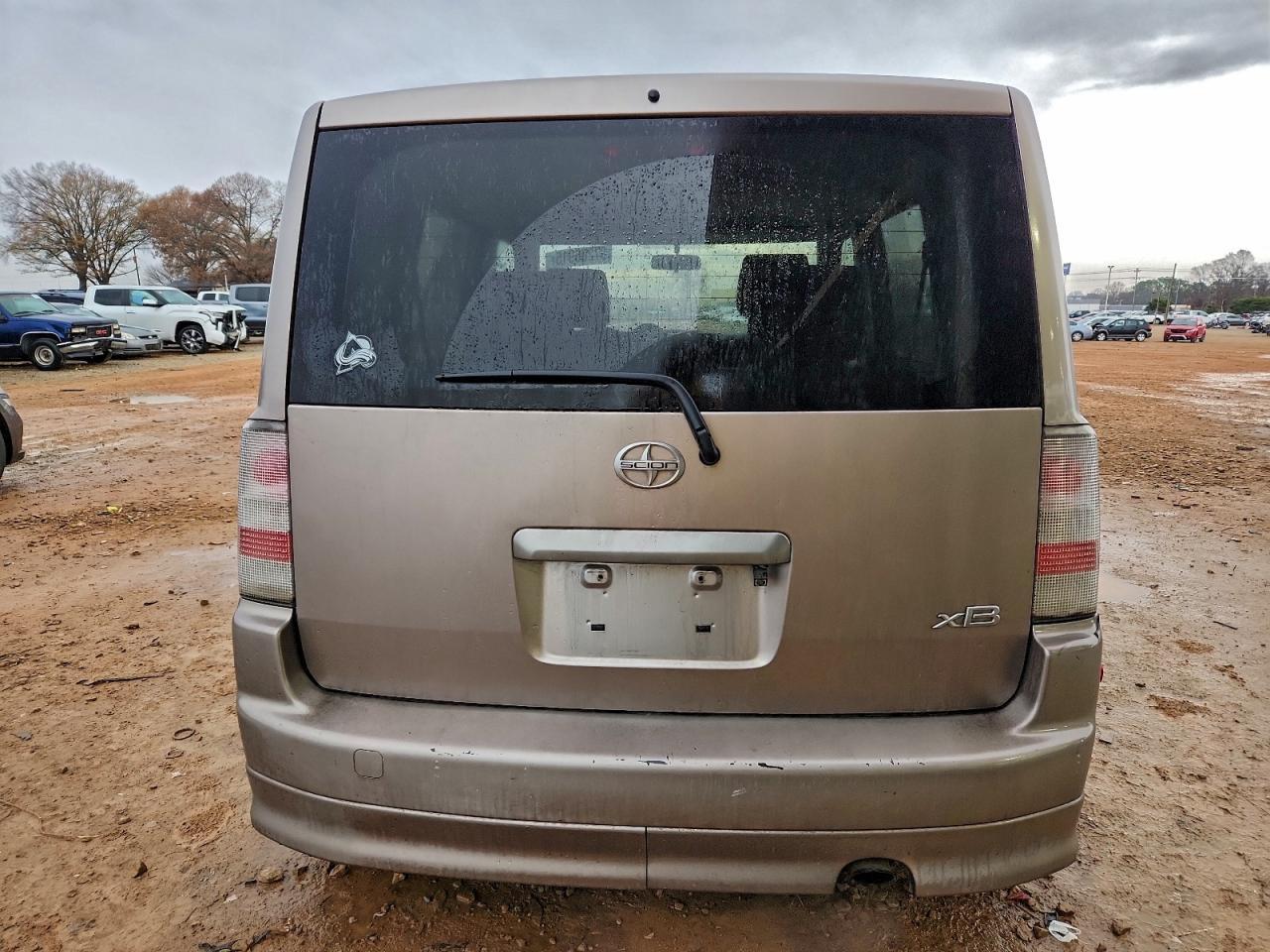 2004 SCION Scion