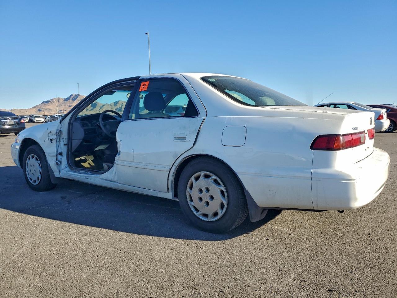 1998 TOYOTA CAMRY