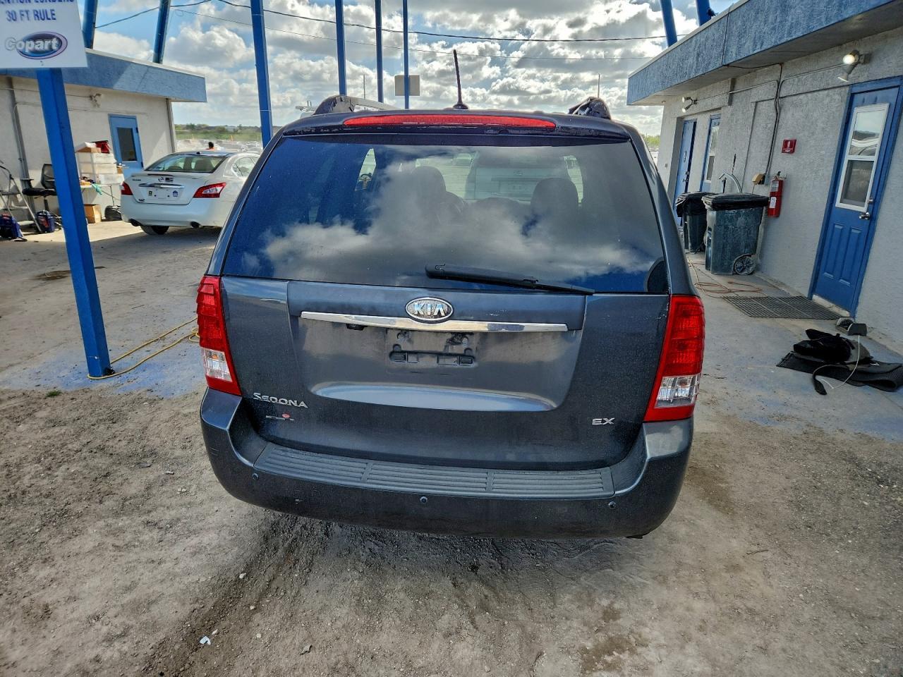 2012 KIA SEDONA