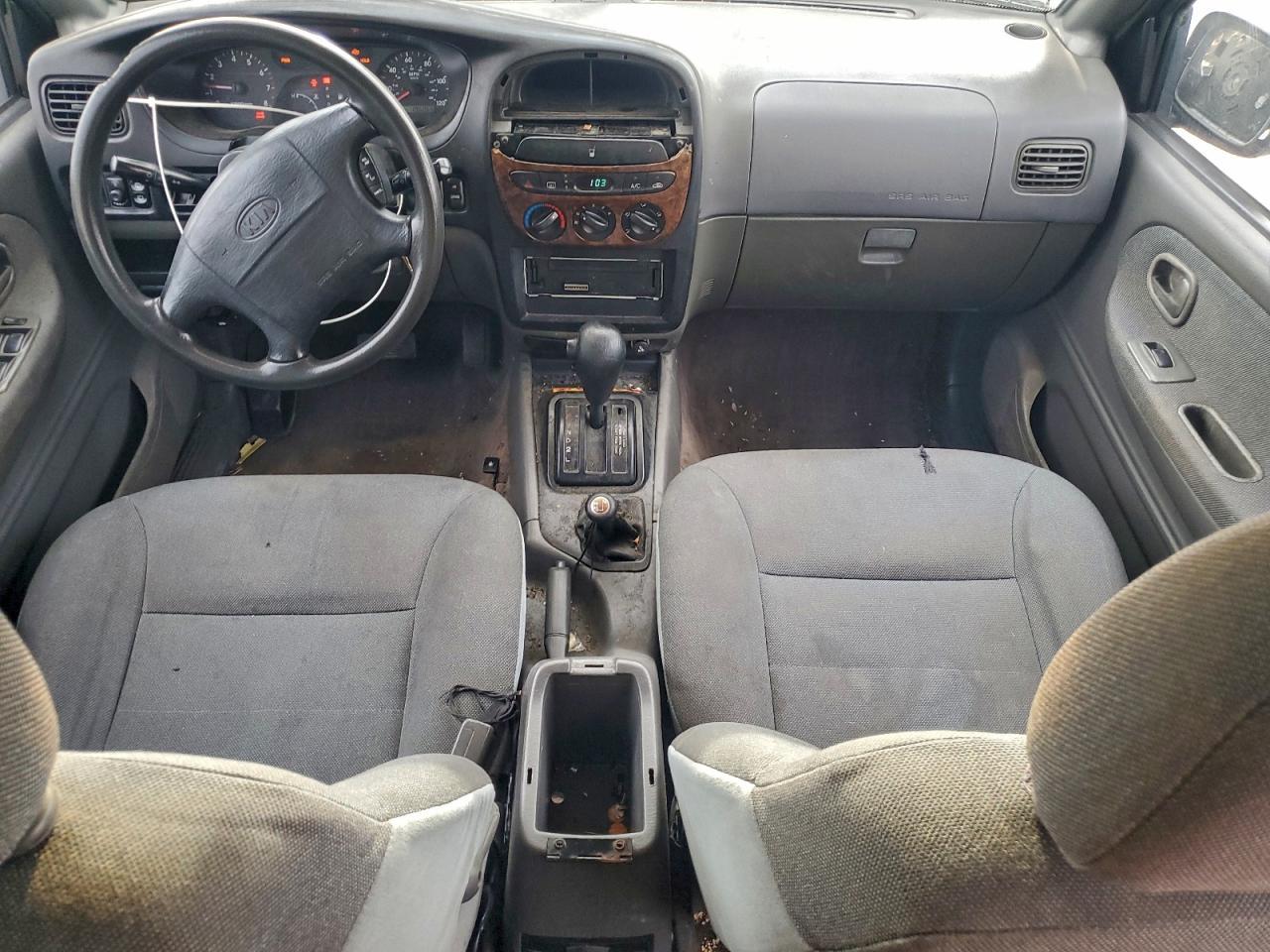 2002 KIA SPORTAGE