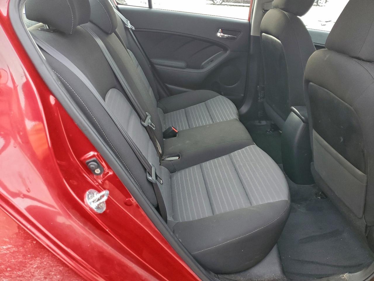 2017 KIA FORTE