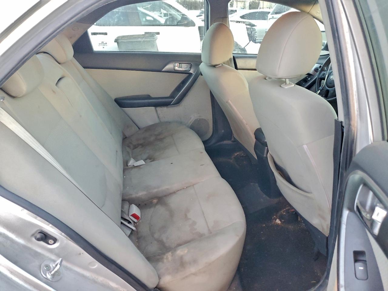 2013 KIA FORTE