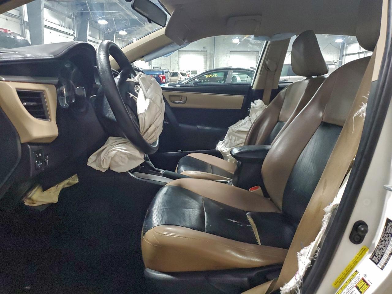 2016 TOYOTA COROLLA