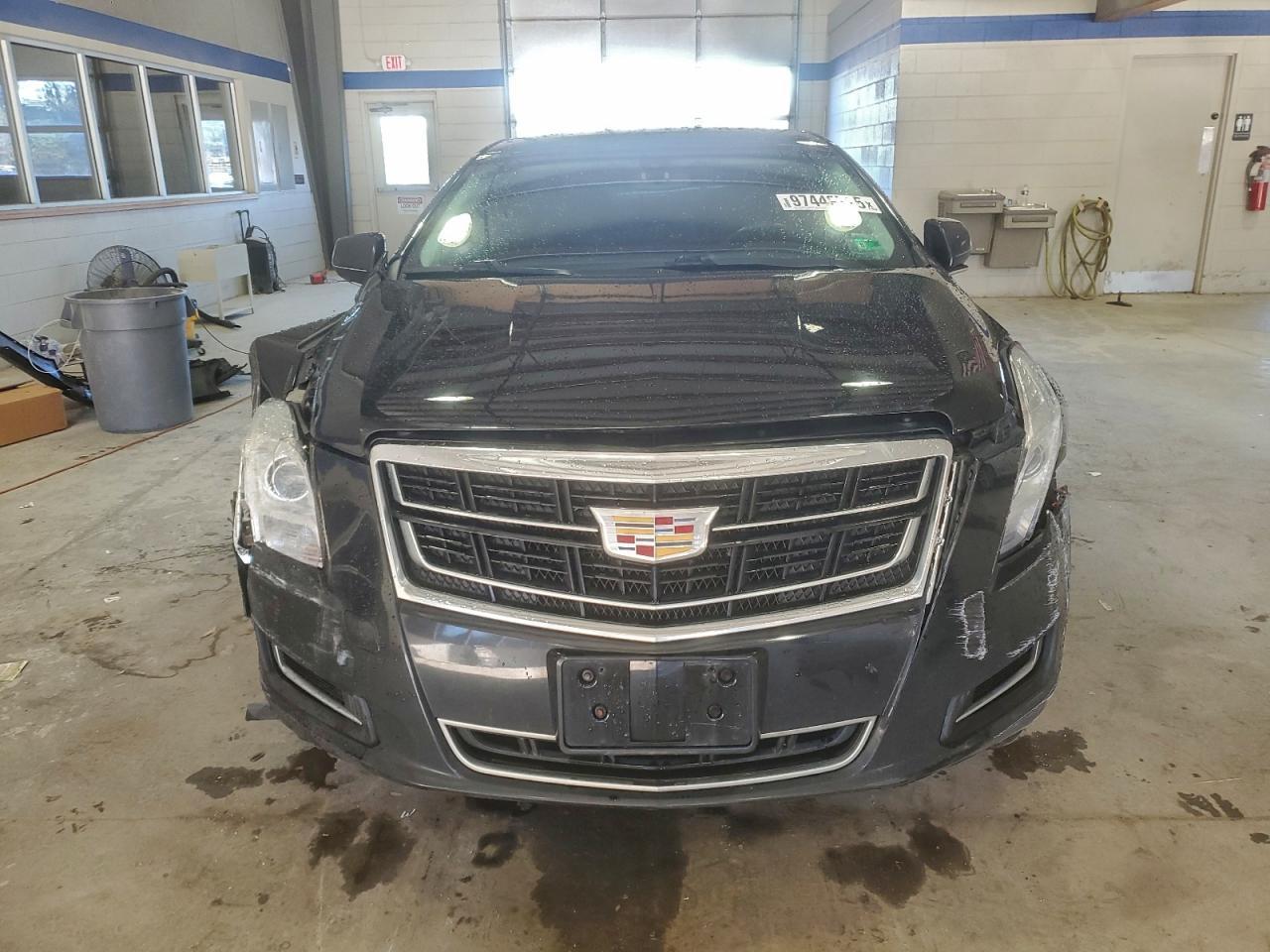 2017 CADILLAC XTS