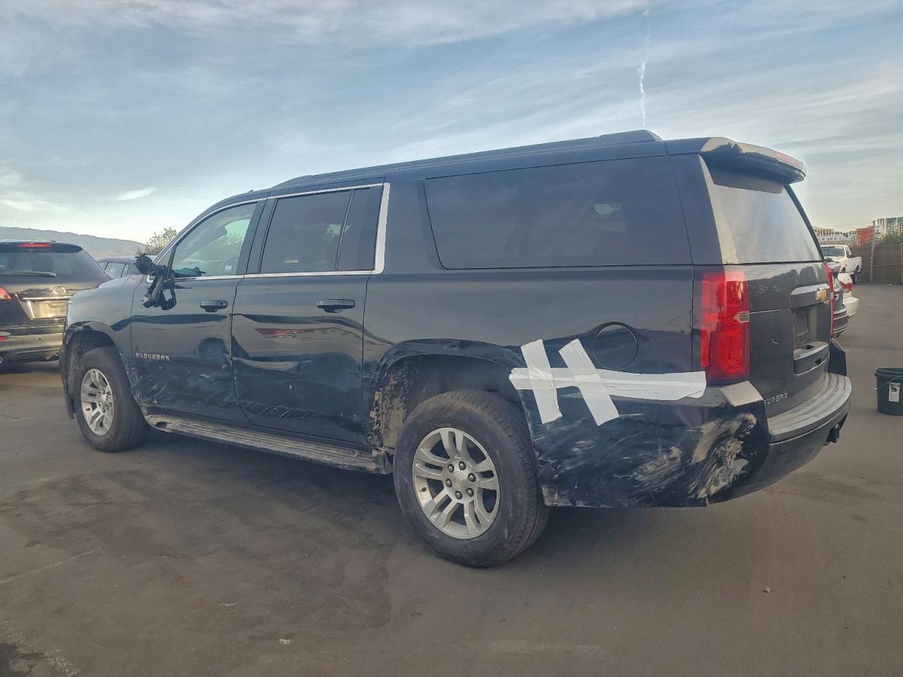 2019 CHEVROLET Suburban