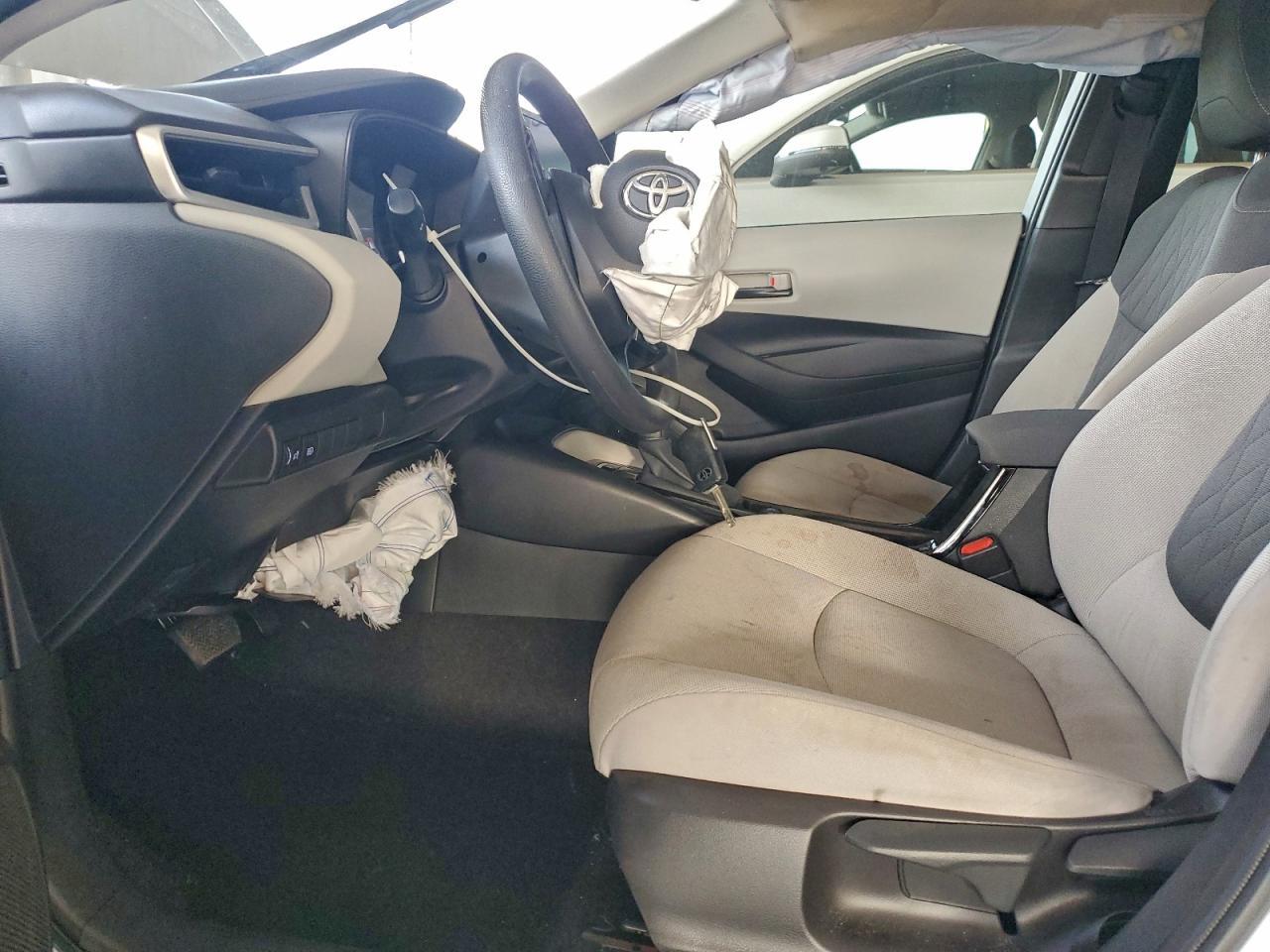 2022 TOYOTA COROLLA