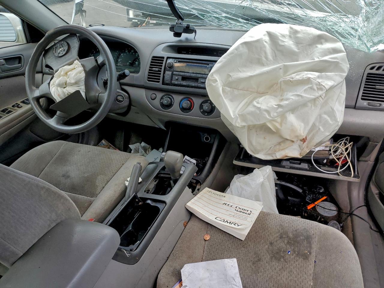2004 TOYOTA CAMRY