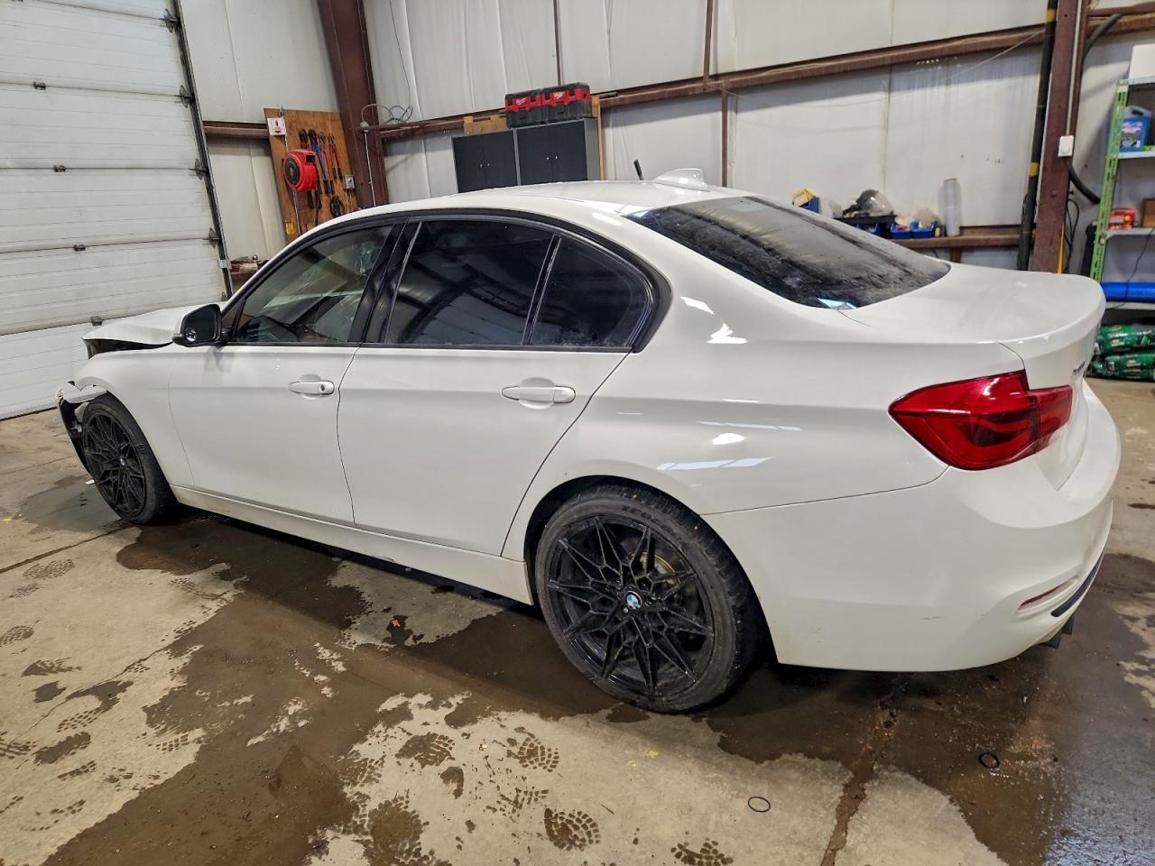 2018 BMW 3 SERIES