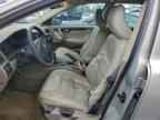 2001 VOLVO V70