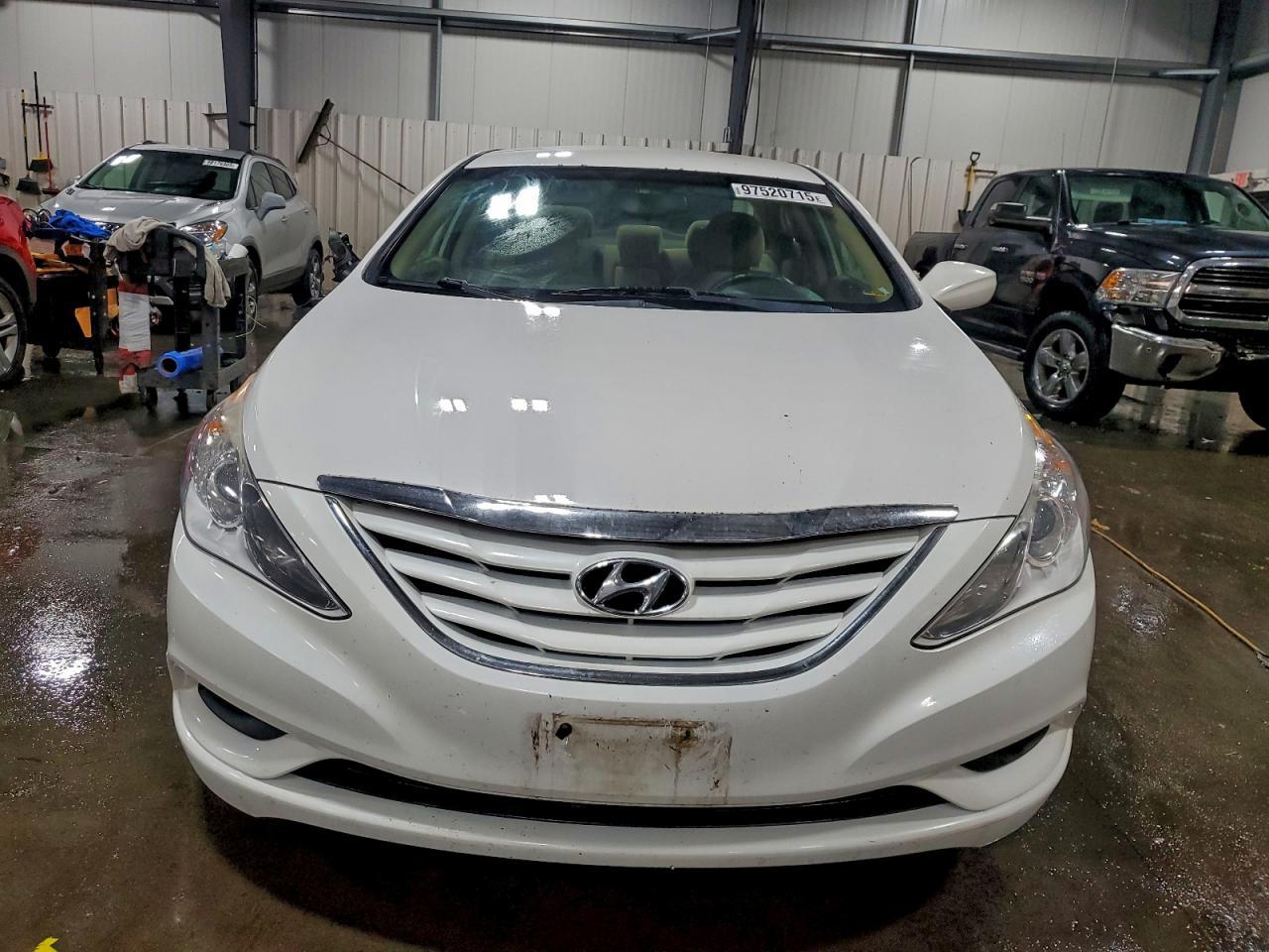 2012 HYUNDAI SONATA