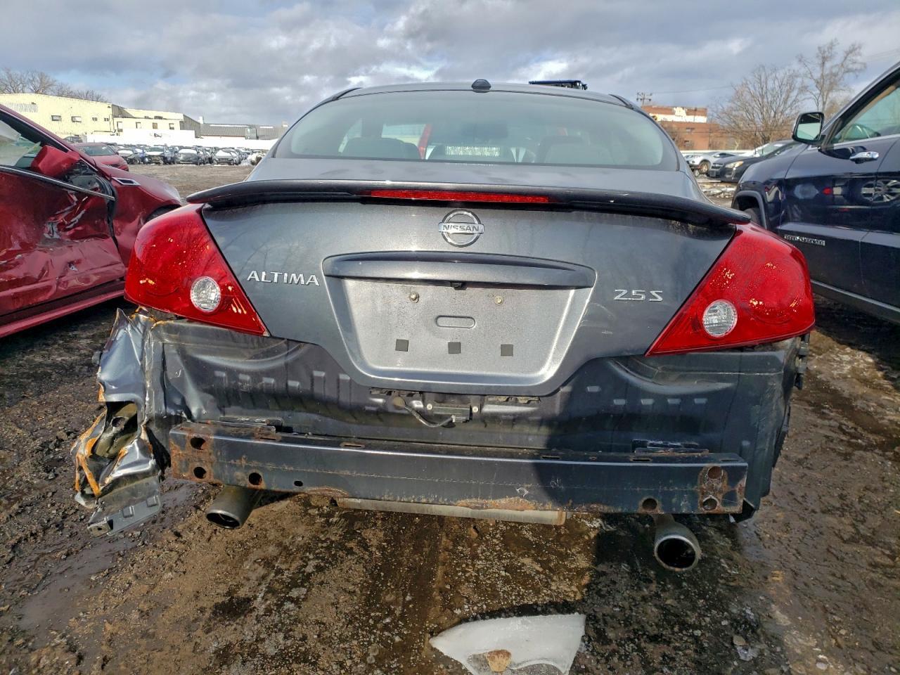 2011 NISSAN ALTIMA