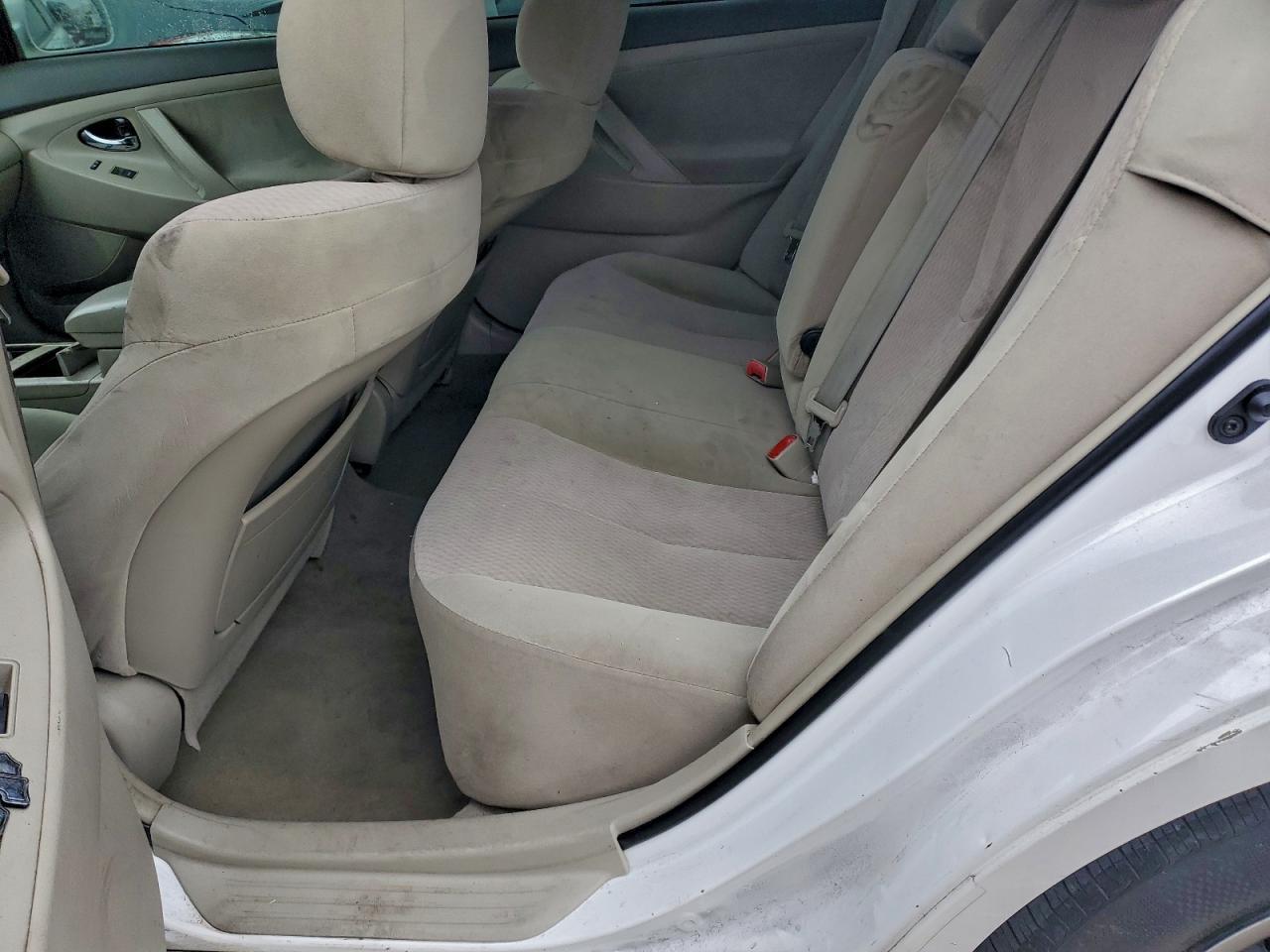 2010 TOYOTA CAMRY