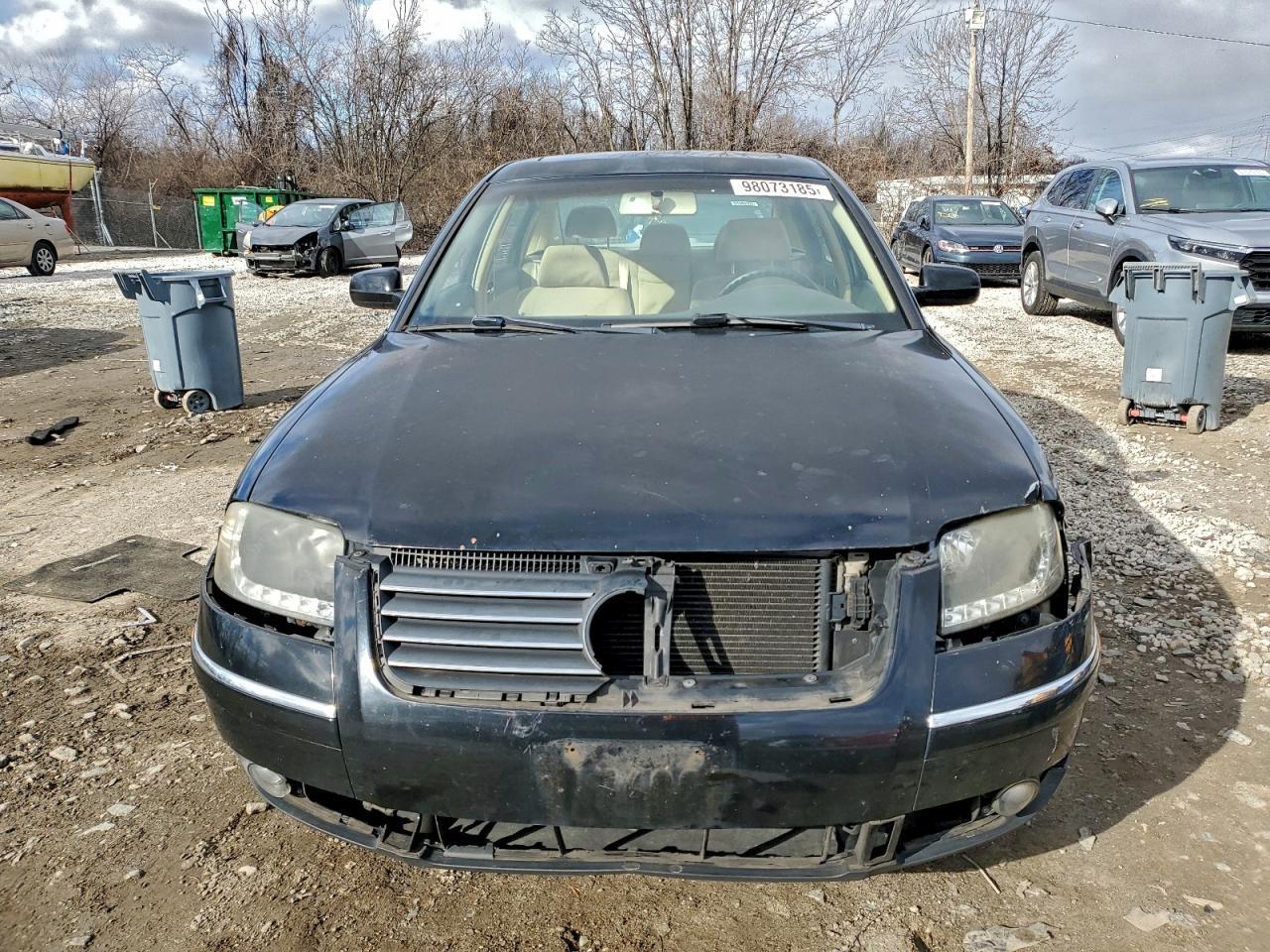 2001 VOLKSWAGEN Passat