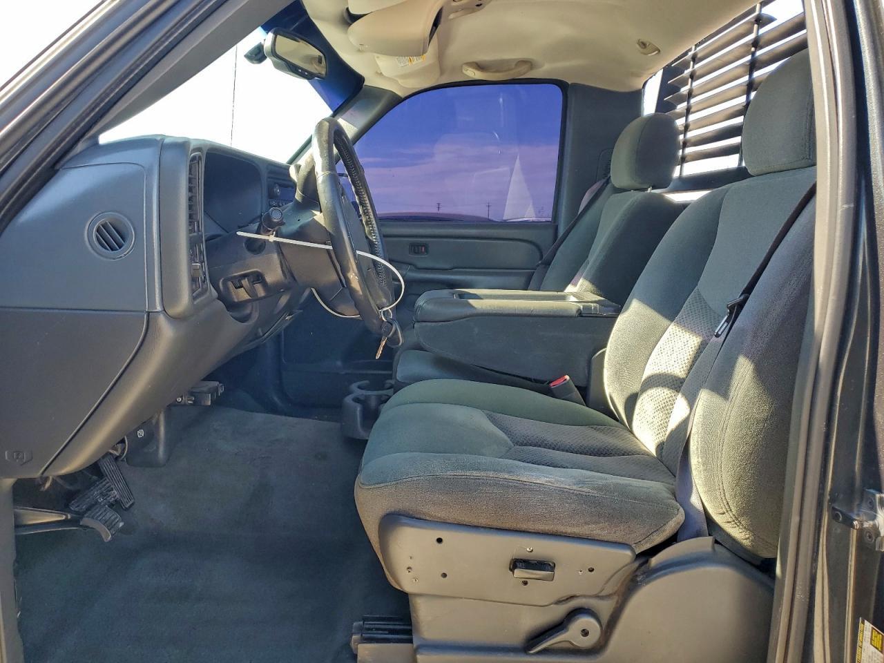 2004 CHEVROLET Silverado 2500