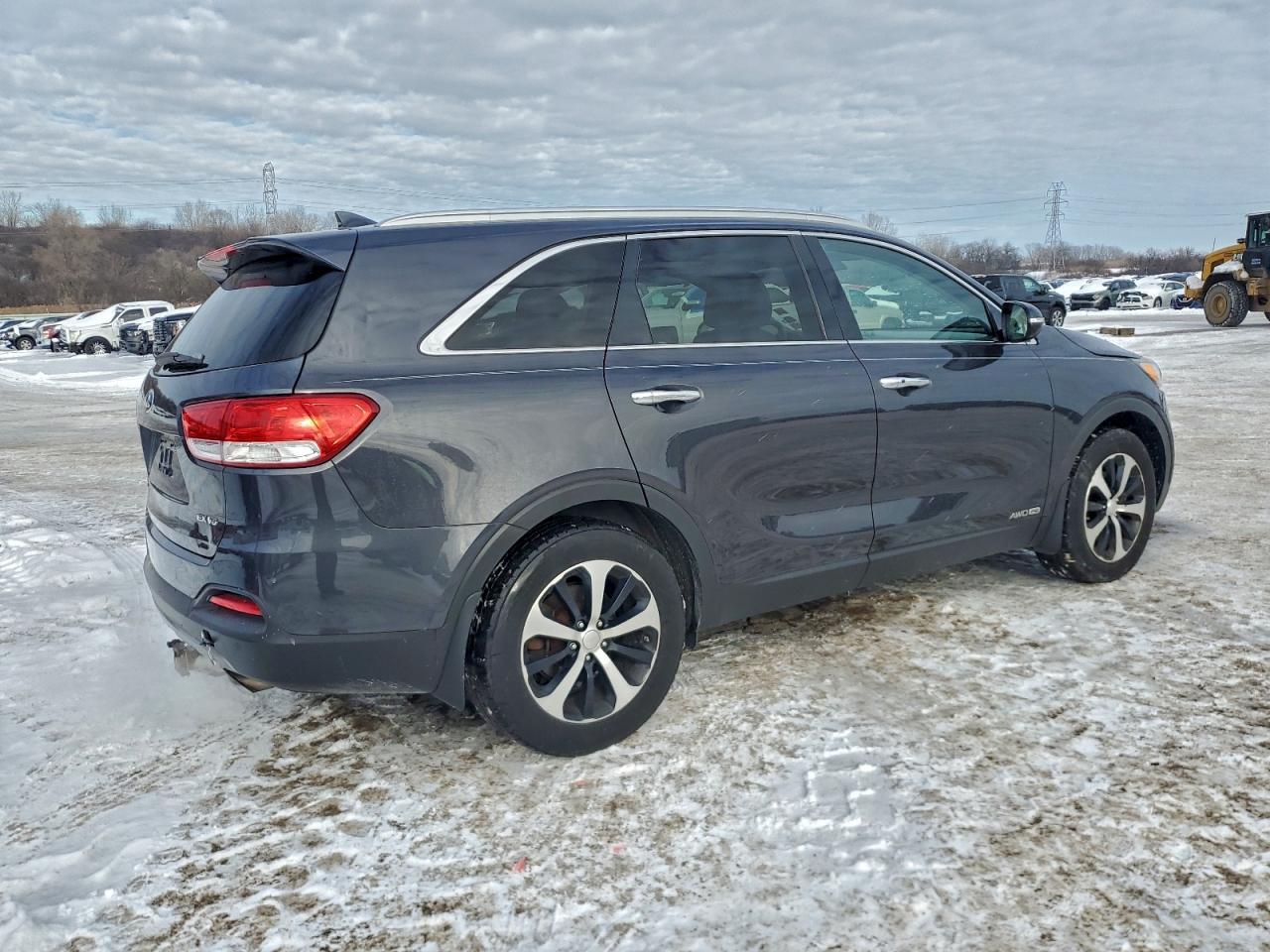 2016 KIA SORENTO