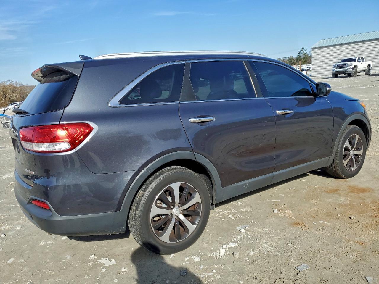 2016 KIA SORENTO