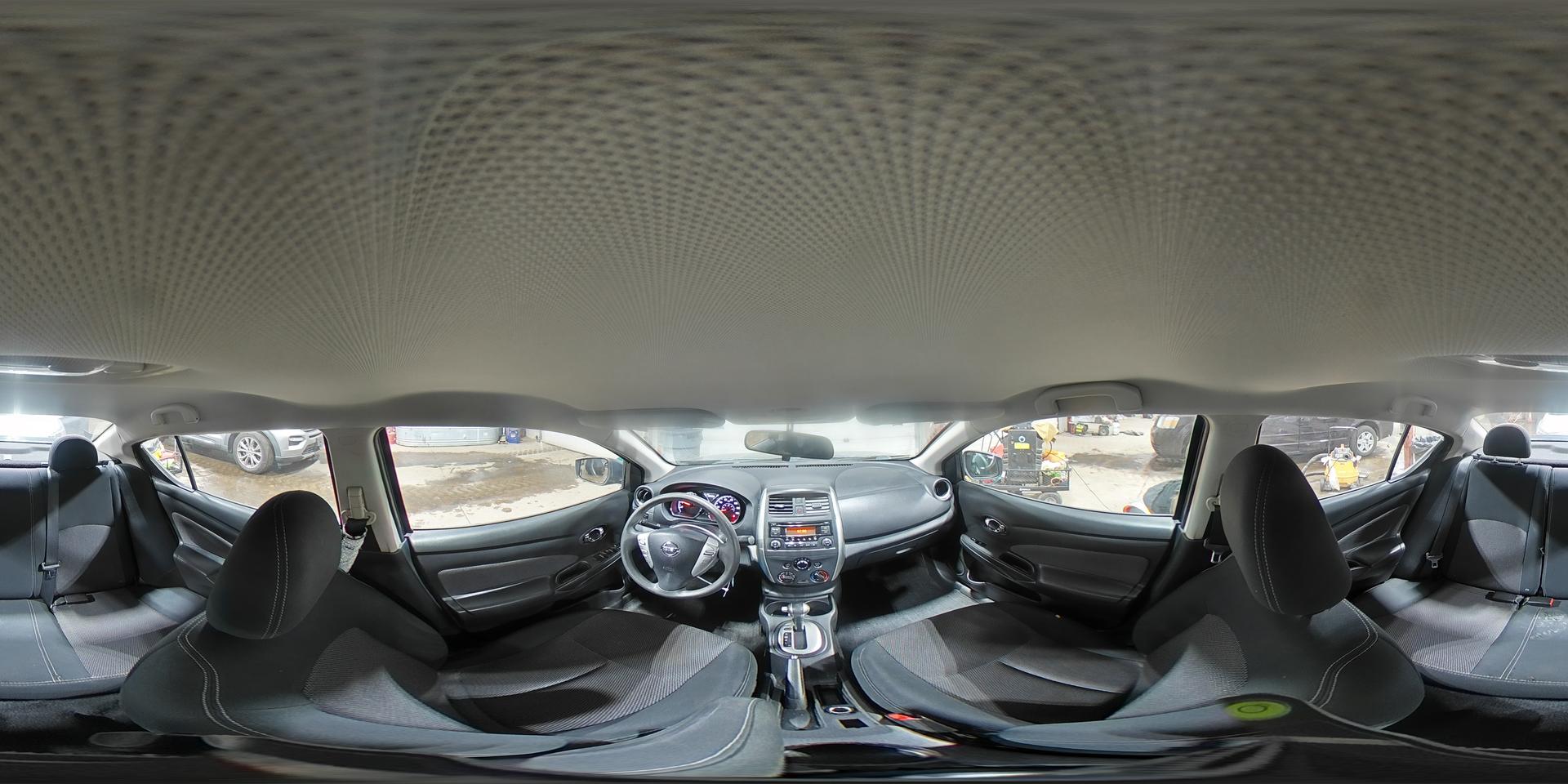 2015 NISSAN VERSA