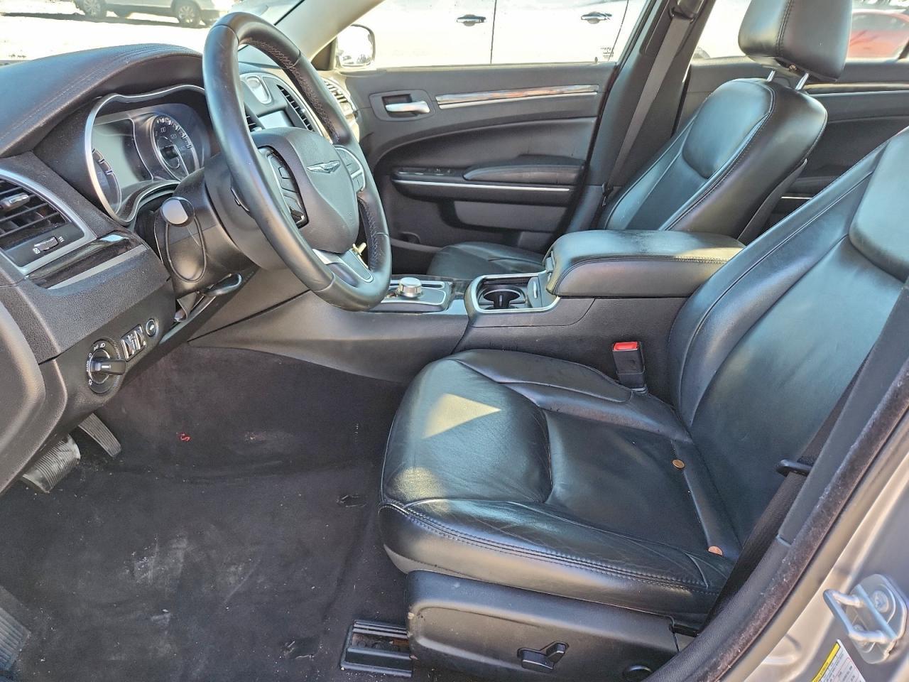 2016 CHRYSLER 300
