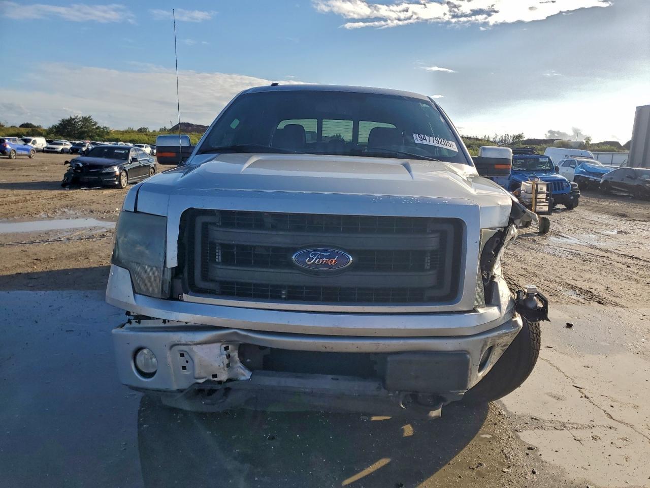 2013 FORD F-150