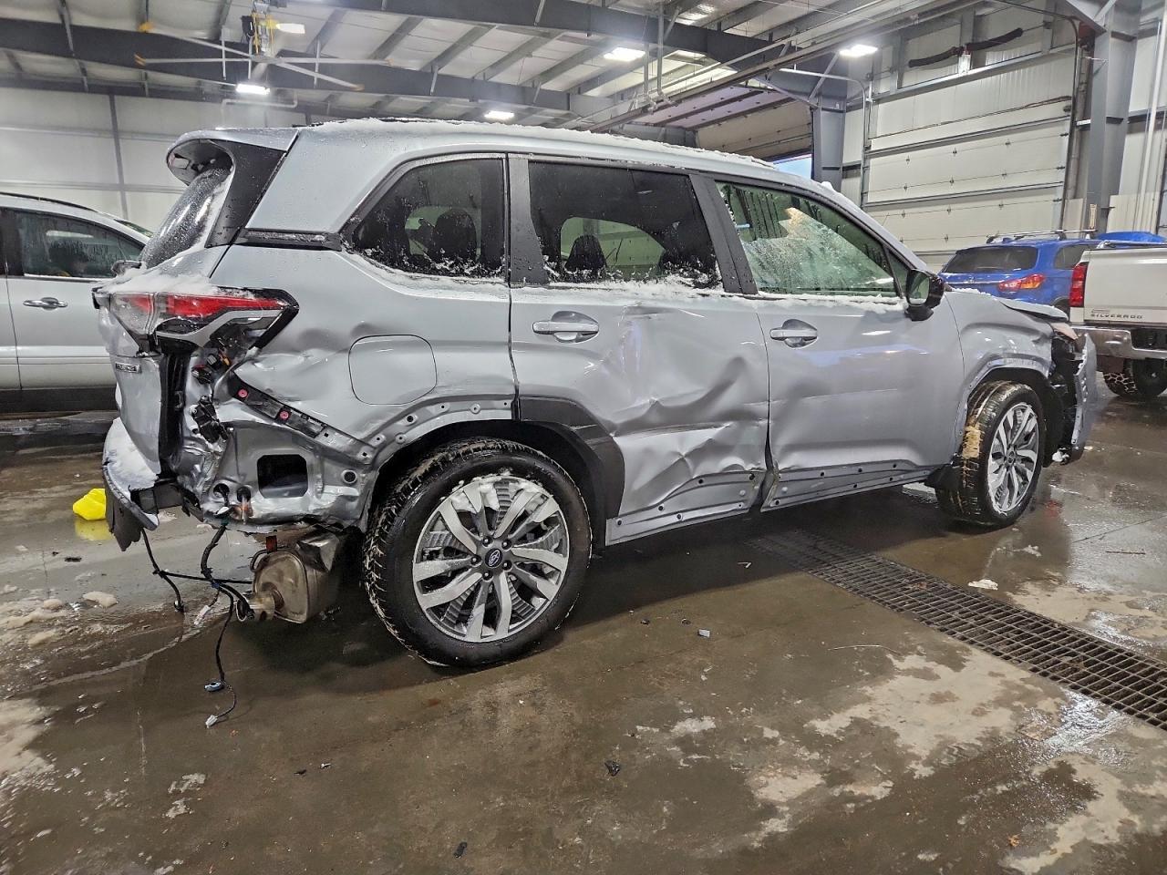 2025 SUBARU FORESTER