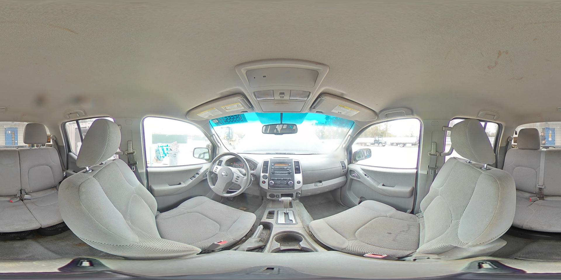 2012 NISSAN Frontier