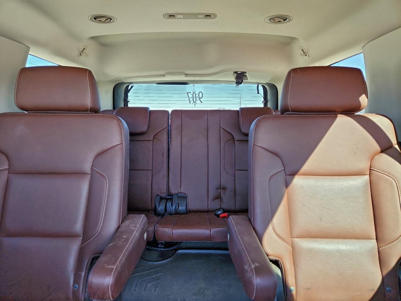 2016 CHEVROLET Tahoe