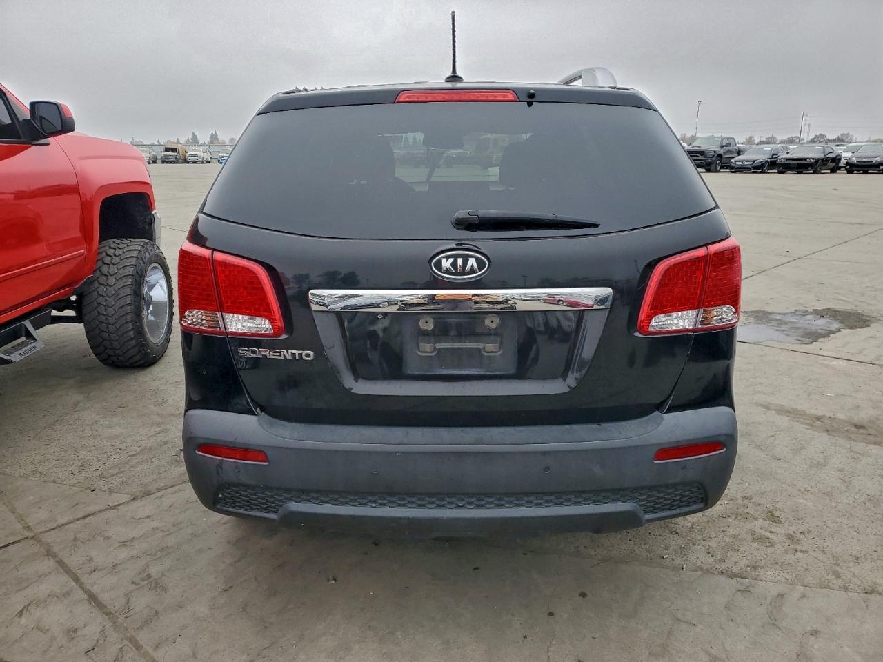 2011 KIA SORENTO