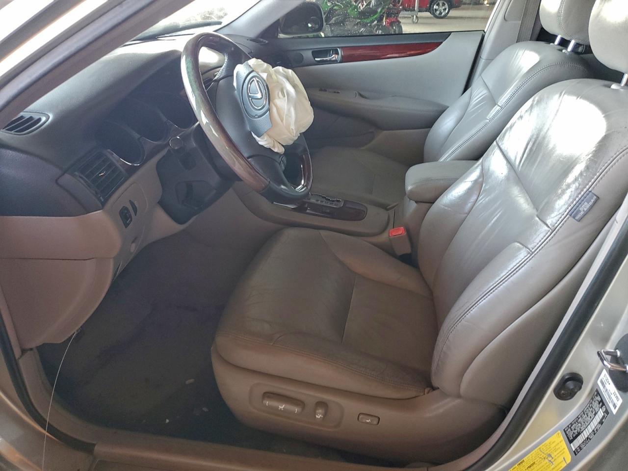 2004 LEXUS ES 330