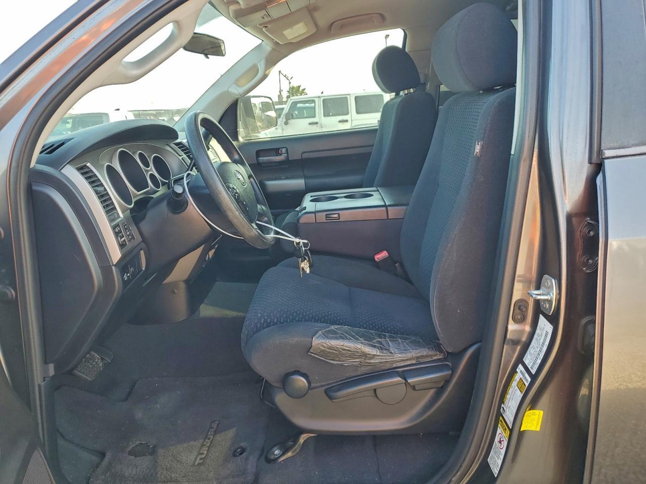 2013 TOYOTA TUNDRA