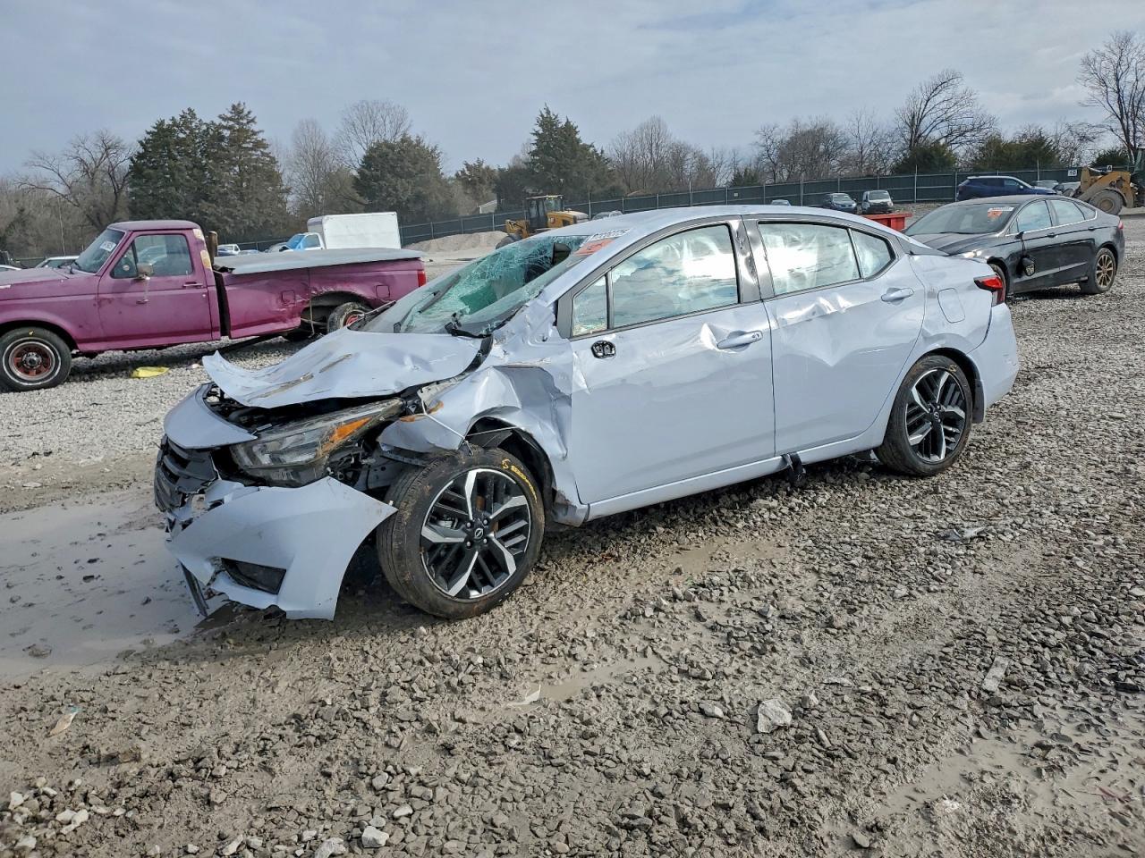 2024 NISSAN VERSA