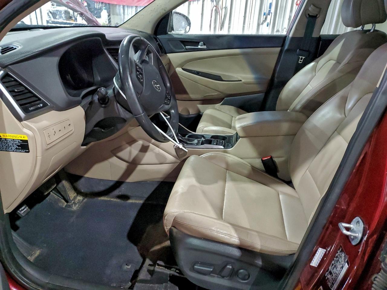 2016 HYUNDAI TUCSON