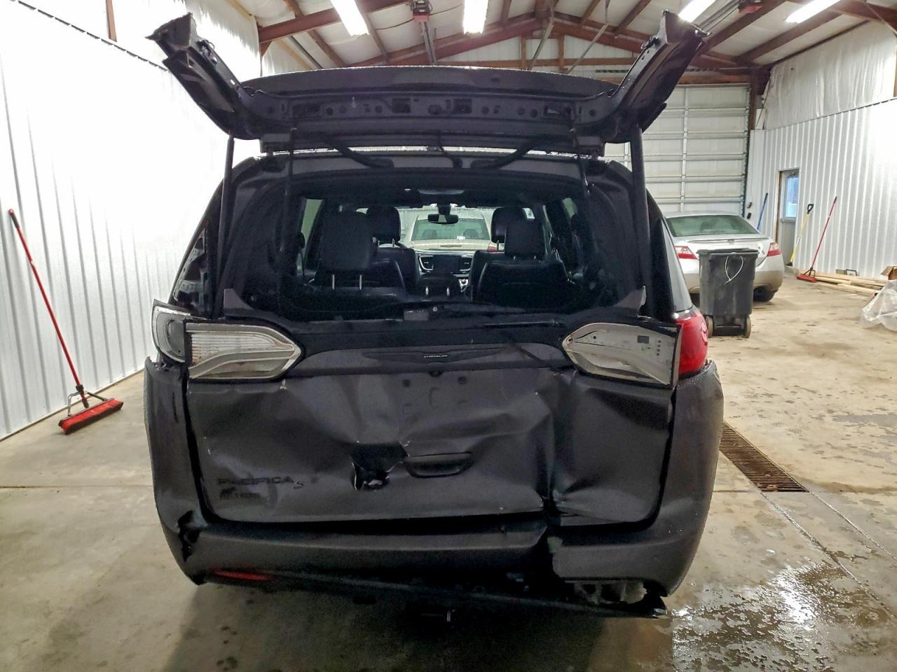 2020 CHRYSLER Pacifica
