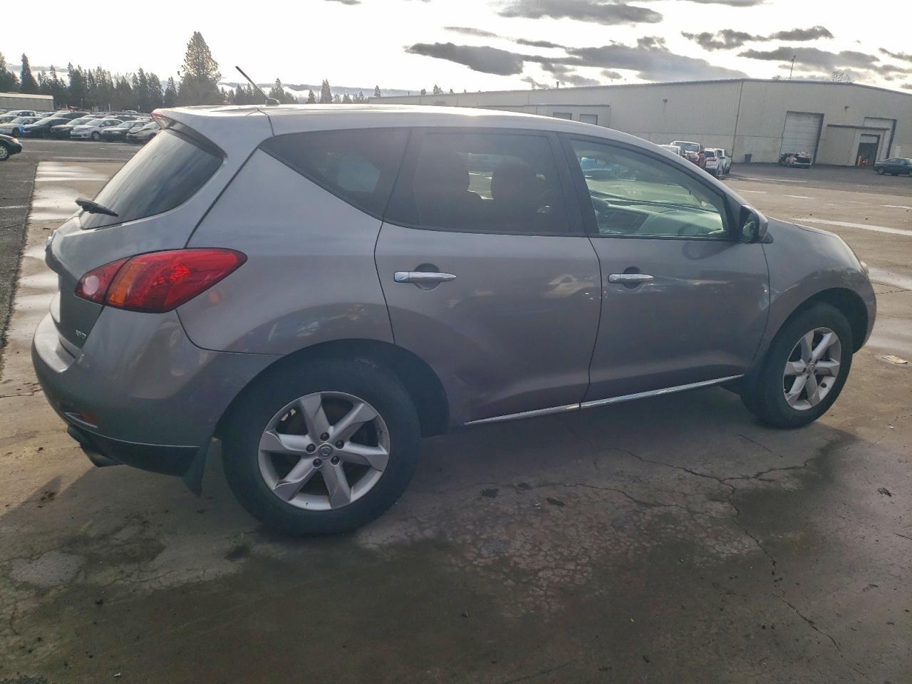 2010 NISSAN MURANO