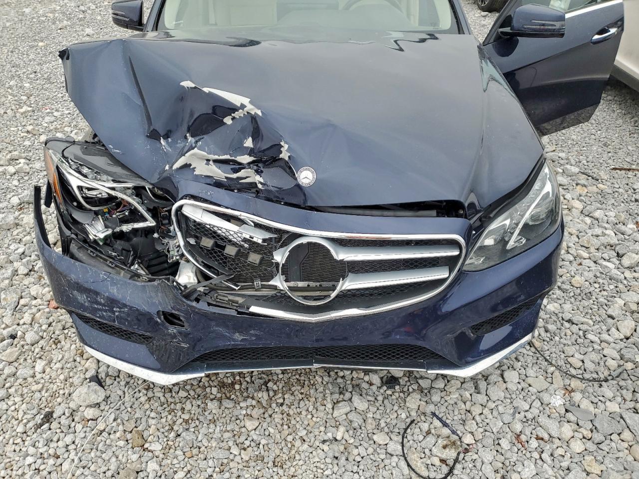 2016 MERCEDES-BENZ E-Class