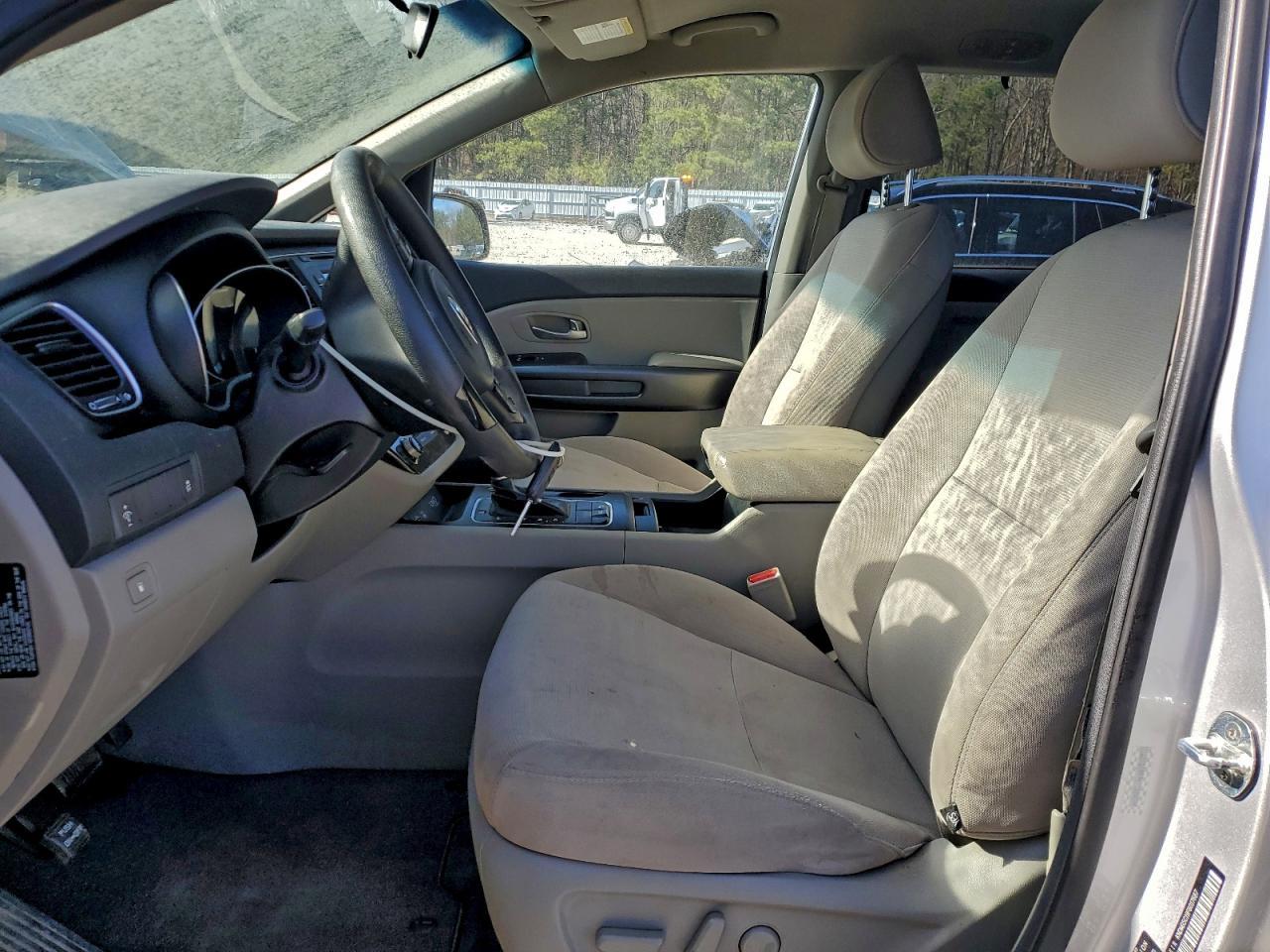 2015 KIA SEDONA