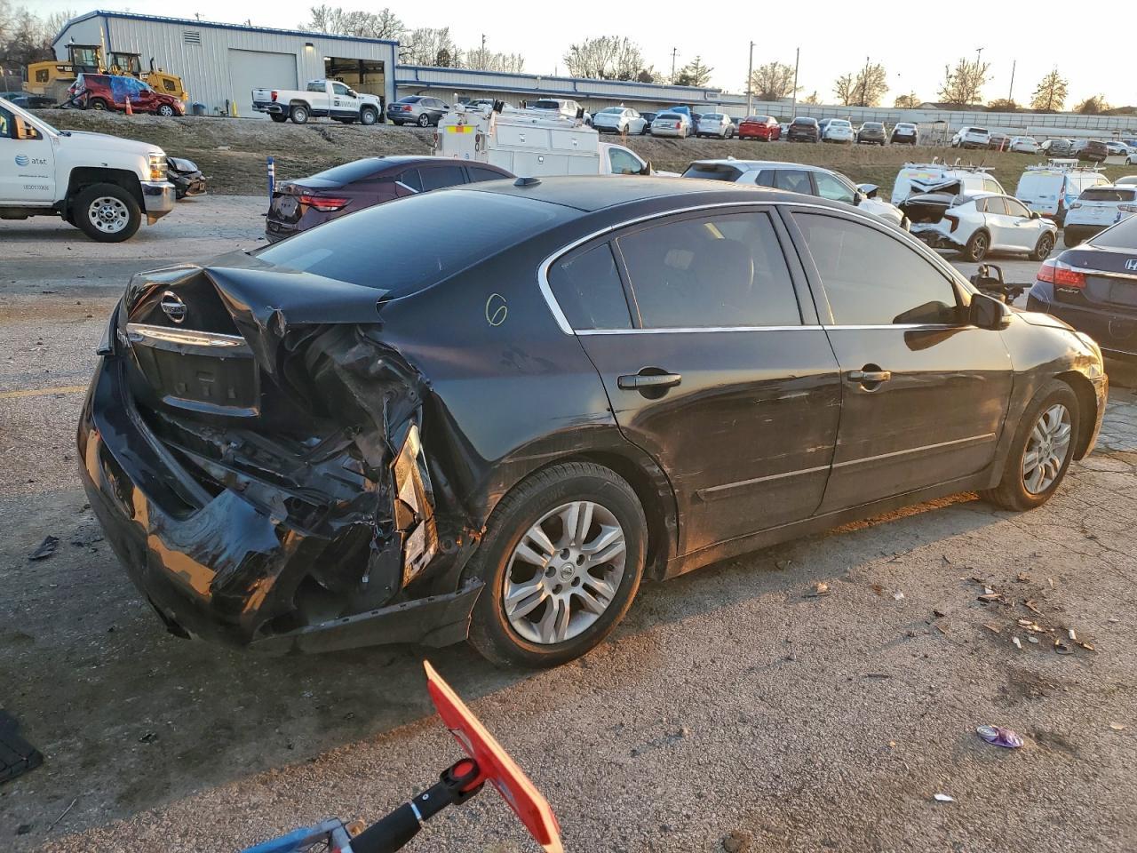 2012 NISSAN ALTIMA