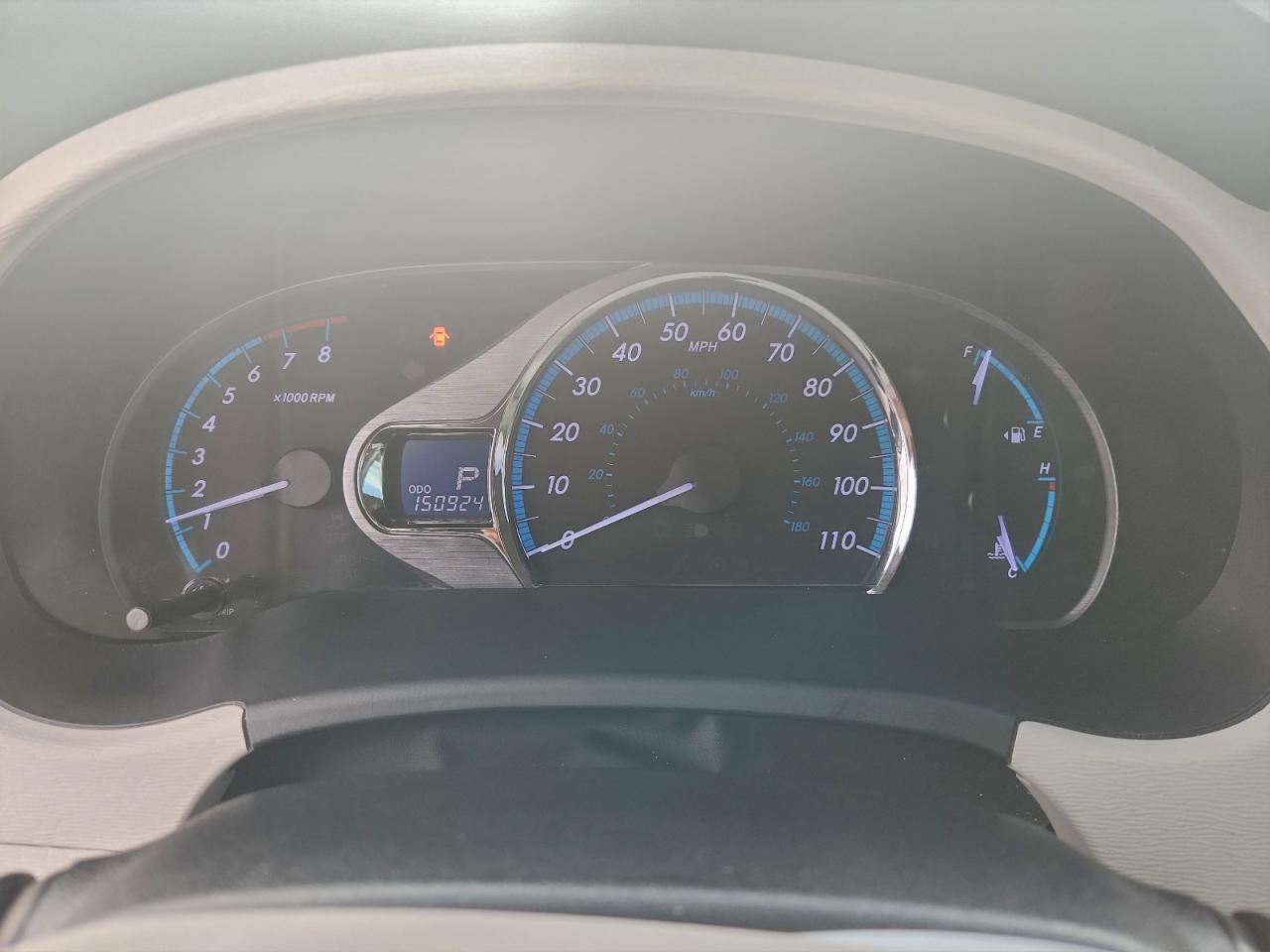 2012 TOYOTA SIENNA