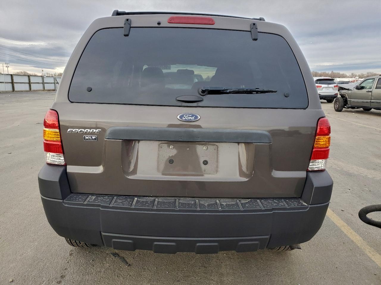 2007 FORD ESCAPE