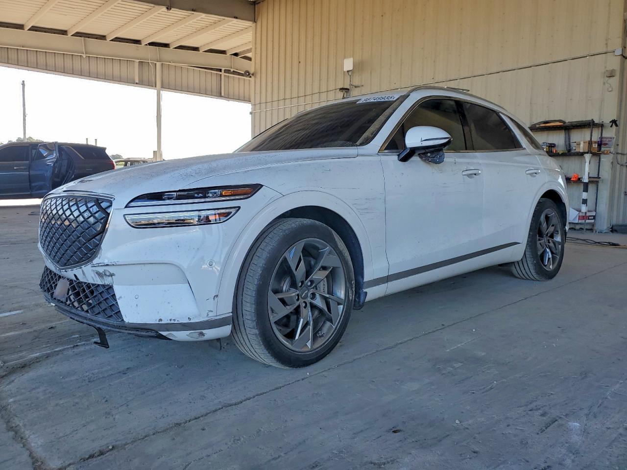 2024 GENESIS GV70