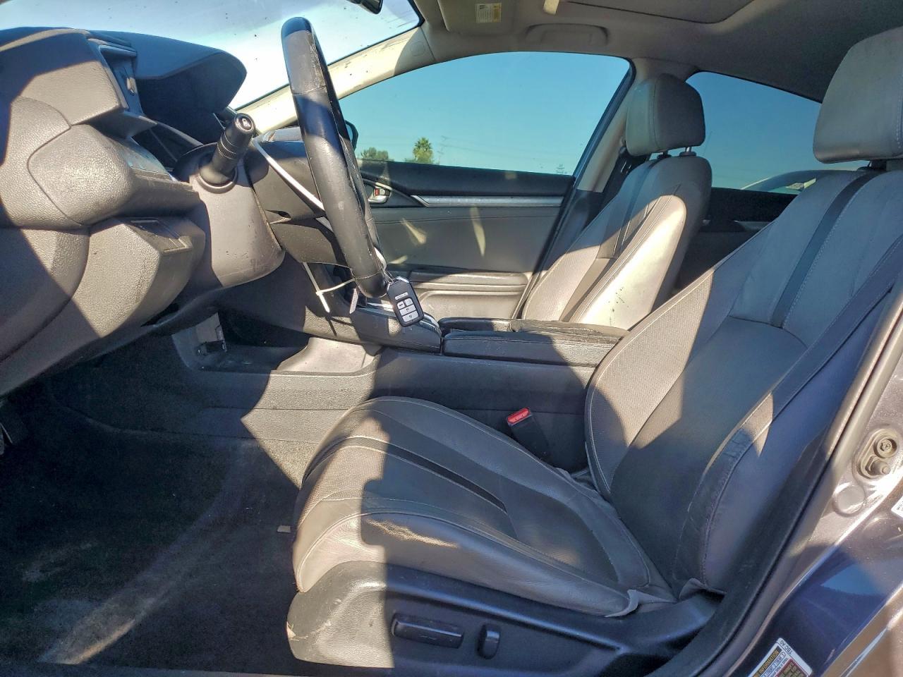 2016 HONDA CIVIC