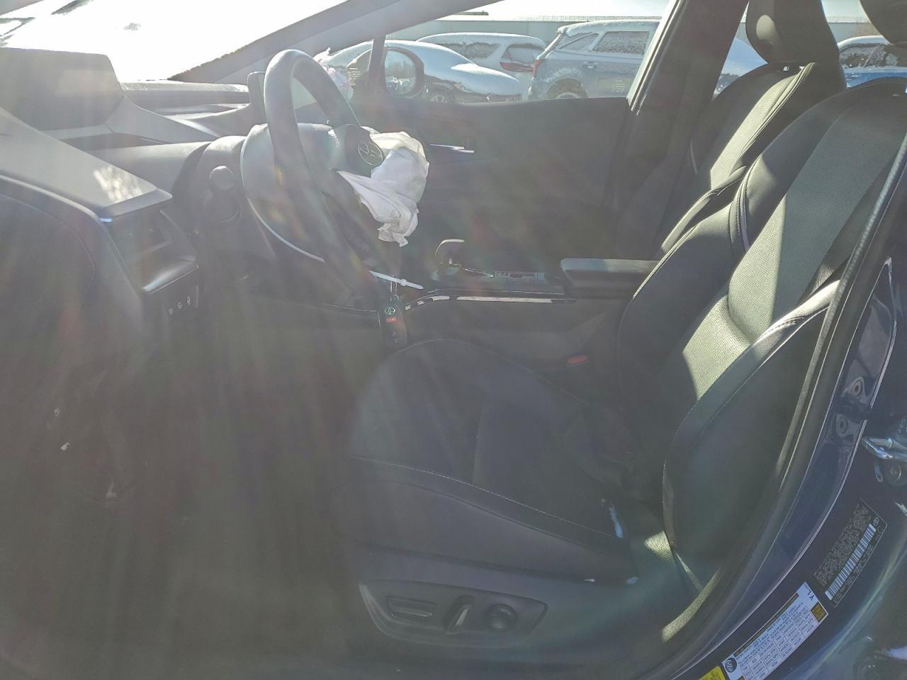 2024 TOYOTA PRIUS