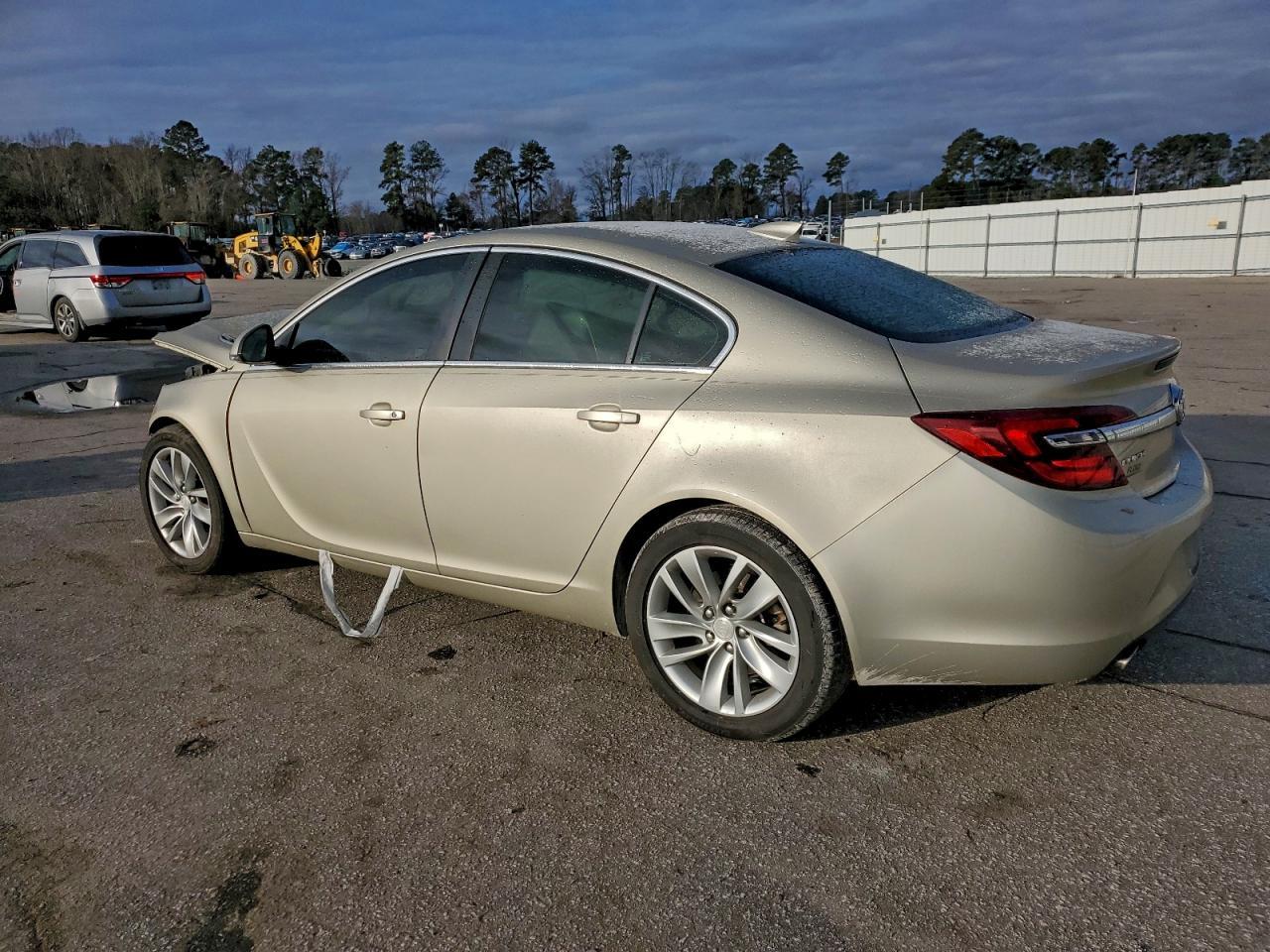 2015 BUICK Regal