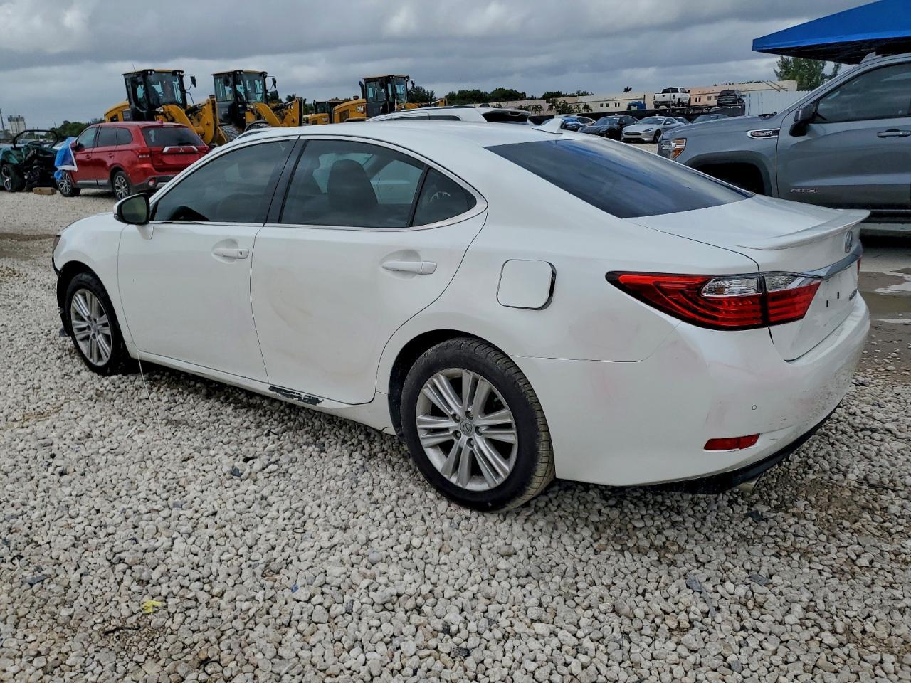 2013 LEXUS ES 350