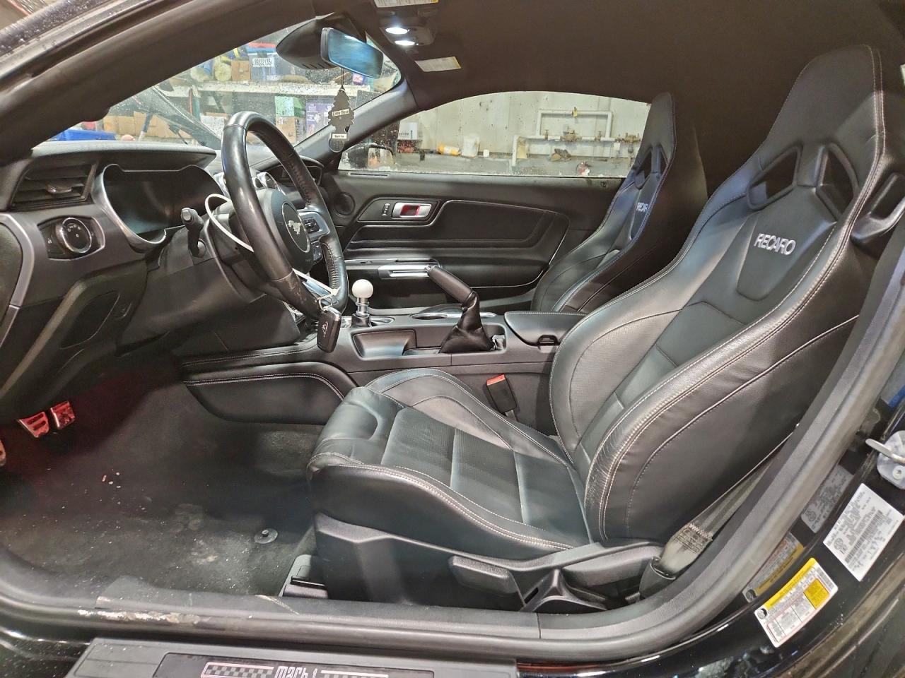 2022 FORD MUSTANG